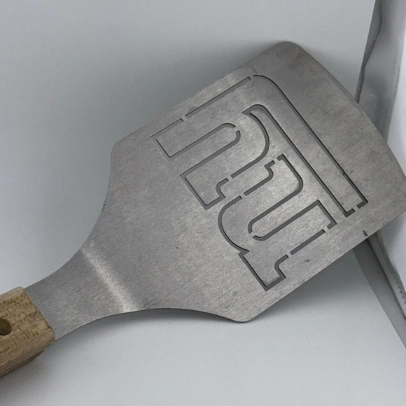 YouTheFan NFL NY Giants Classic Series Sportula Grill Kitchen Tool Spatula - Picture 2 of 7